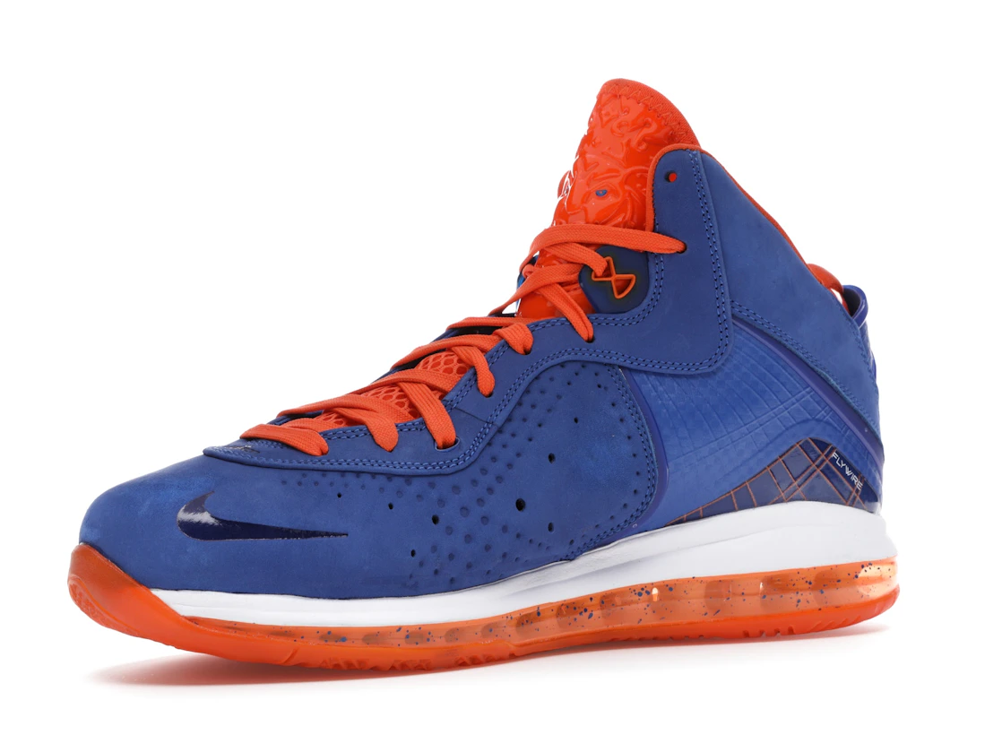 Vue 16 de Nike LeBron 8 Hardwood Classic (2021)
