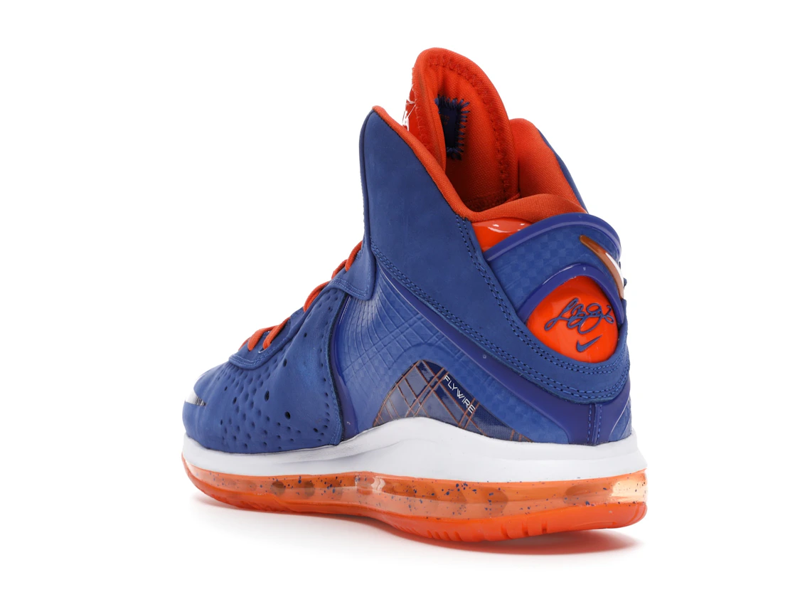 Vue 25 de Nike LeBron 8 Hardwood Classic (2021)
