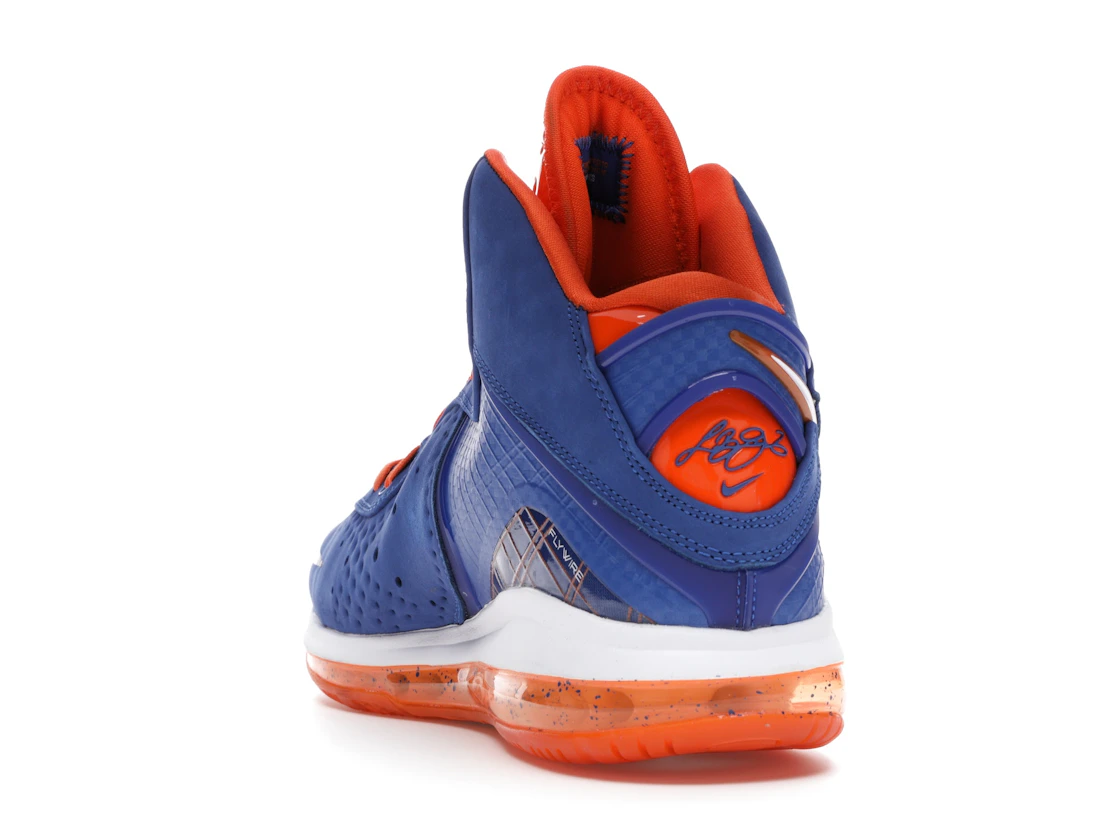 Vue 26 de Nike LeBron 8 Hardwood Classic (2021)