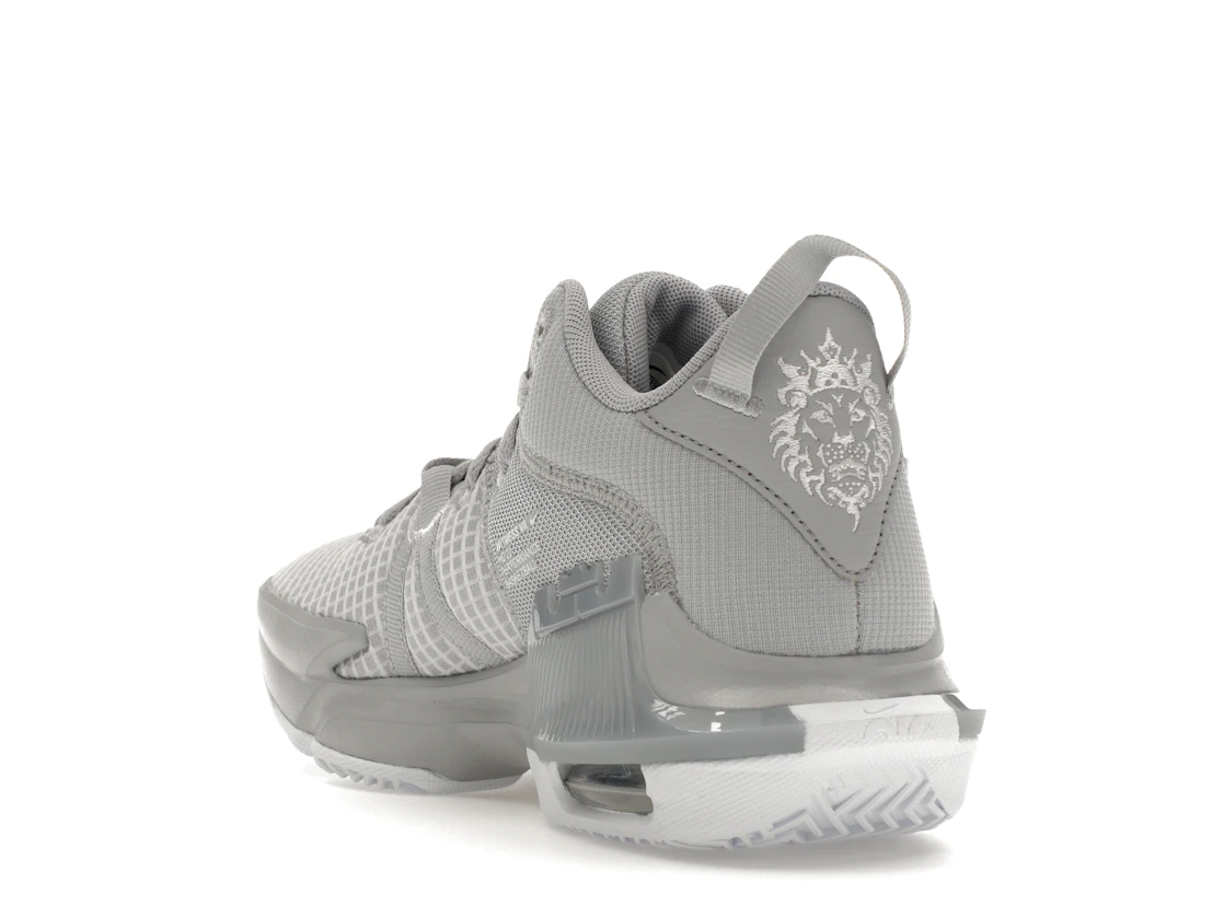Vue 25 de Nike LeBron Witness 7 TB Wolf Grey