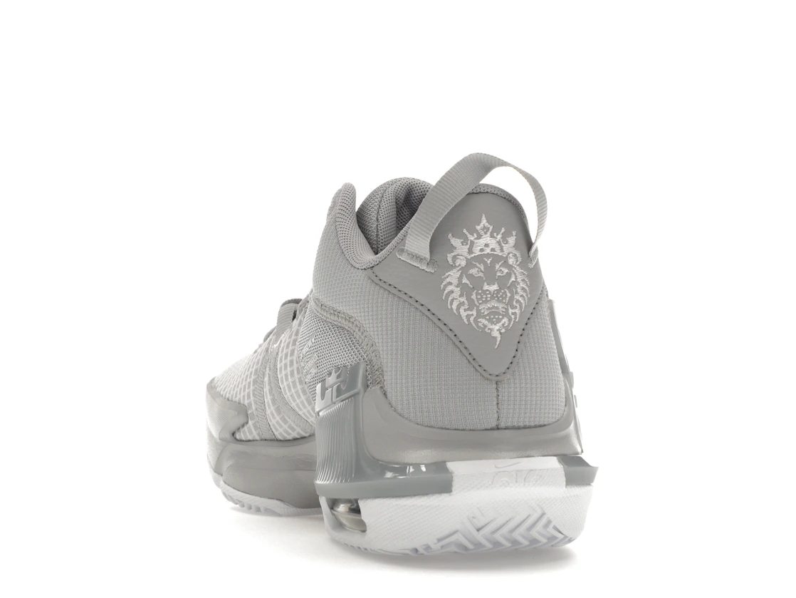 Vue 26 de Nike LeBron Witness 7 TB Wolf Grey