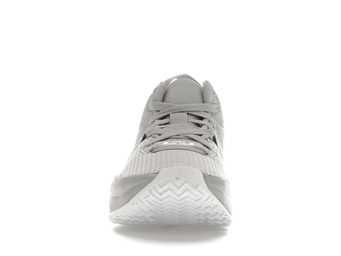 Vue 10 de Nike LeBron Witness 7 TB Wolf Grey