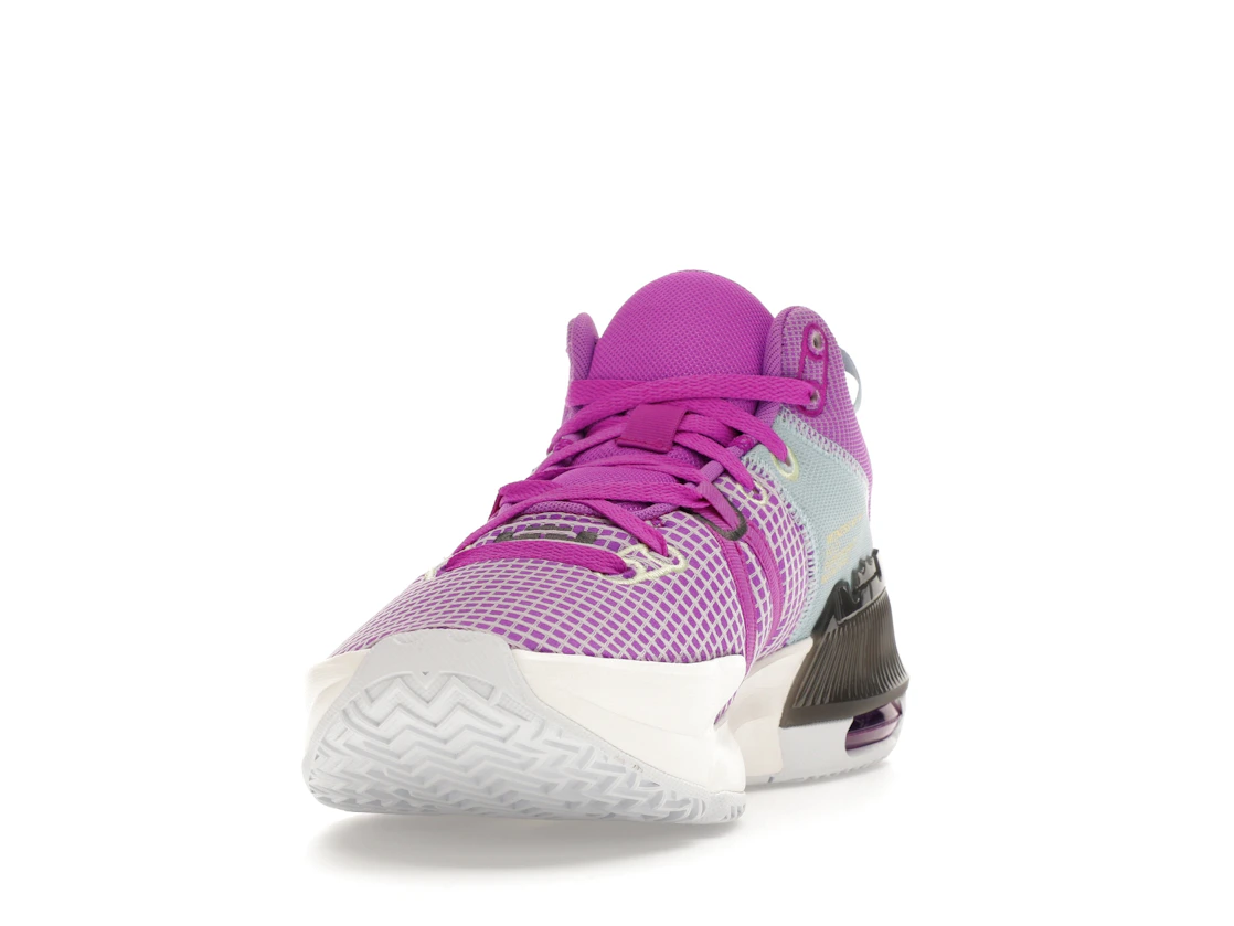 Vue 12 de Nike LeBron Witness 7 Fuchsia Dream