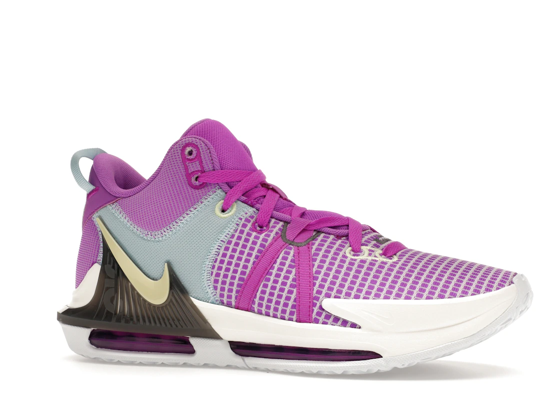Vue 3 de Nike LeBron Witness 7 Fuchsia Dream