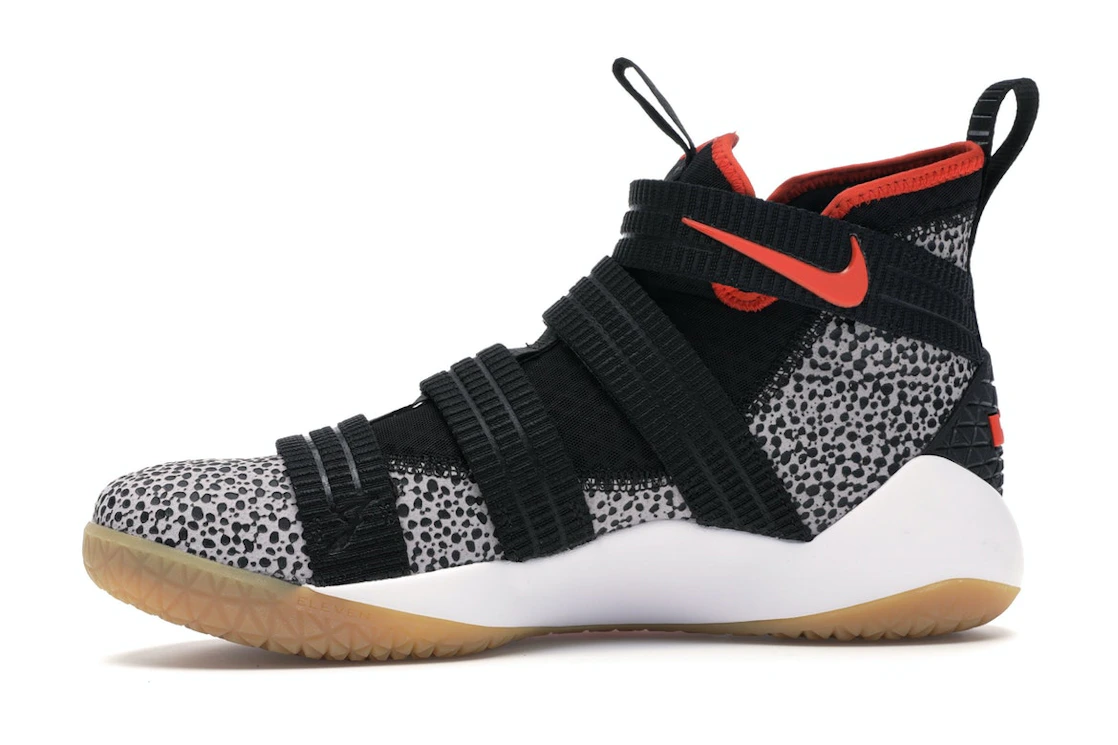Vue 18 de Nike LeBron Zoom Soldier 11 Safari