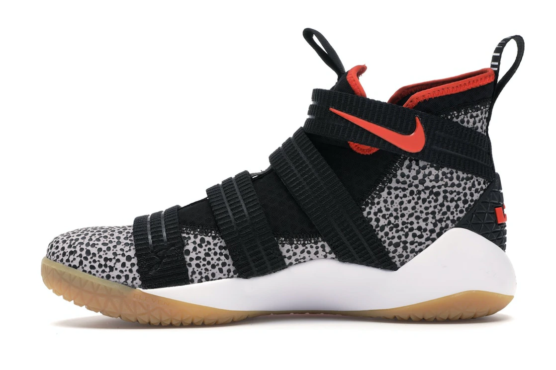 Vue 19 de Nike LeBron Zoom Soldier 11 Safari