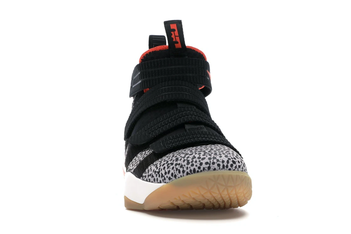 Vue 9 de Nike LeBron Zoom Soldier 11 Safari