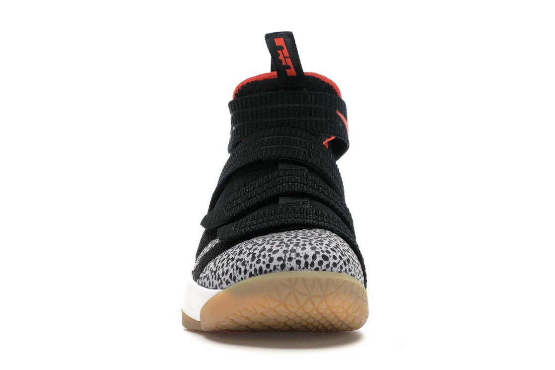 Vue 10 de Nike LeBron Zoom Soldier 11 Safari