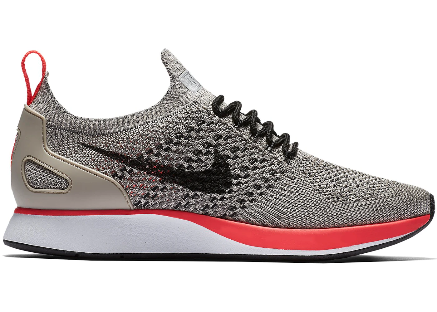 Nike Mariah Flyknit Racer String 
