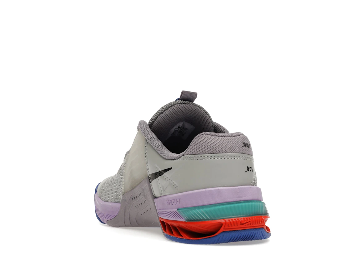 Vue 26 de Nike Metcon 7 Light Smoke Grey