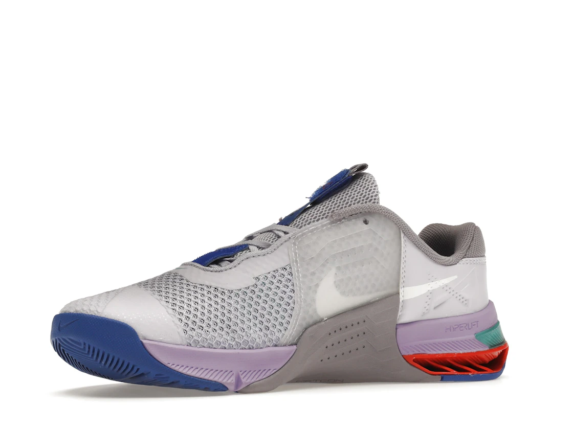 Vue 16 de Nike Metcon 7 Pure Violet 