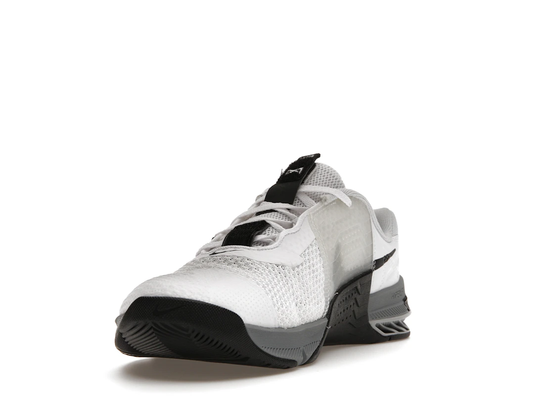 Vue 13 de Nike Metcon 7 White Black