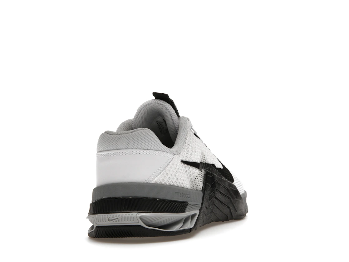 Vue 30 de Nike Metcon 7 White Black