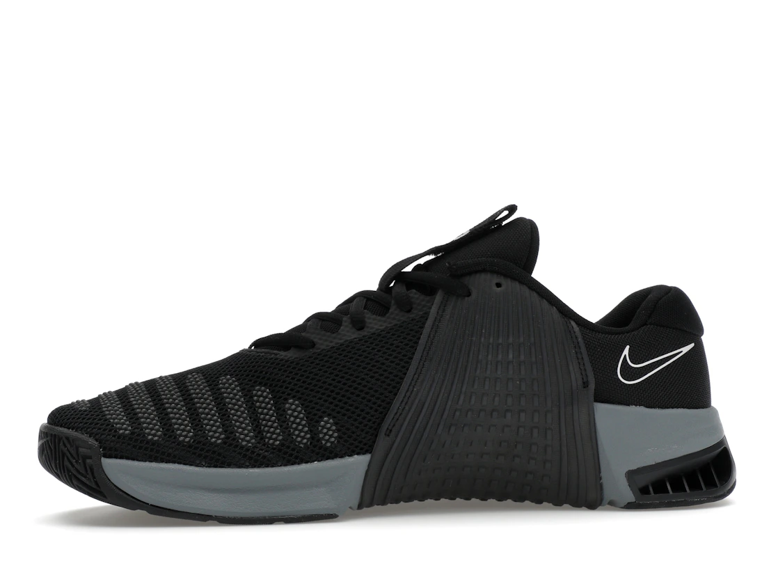 Vue 18 de Nike Metcon 9 Black Anthracite