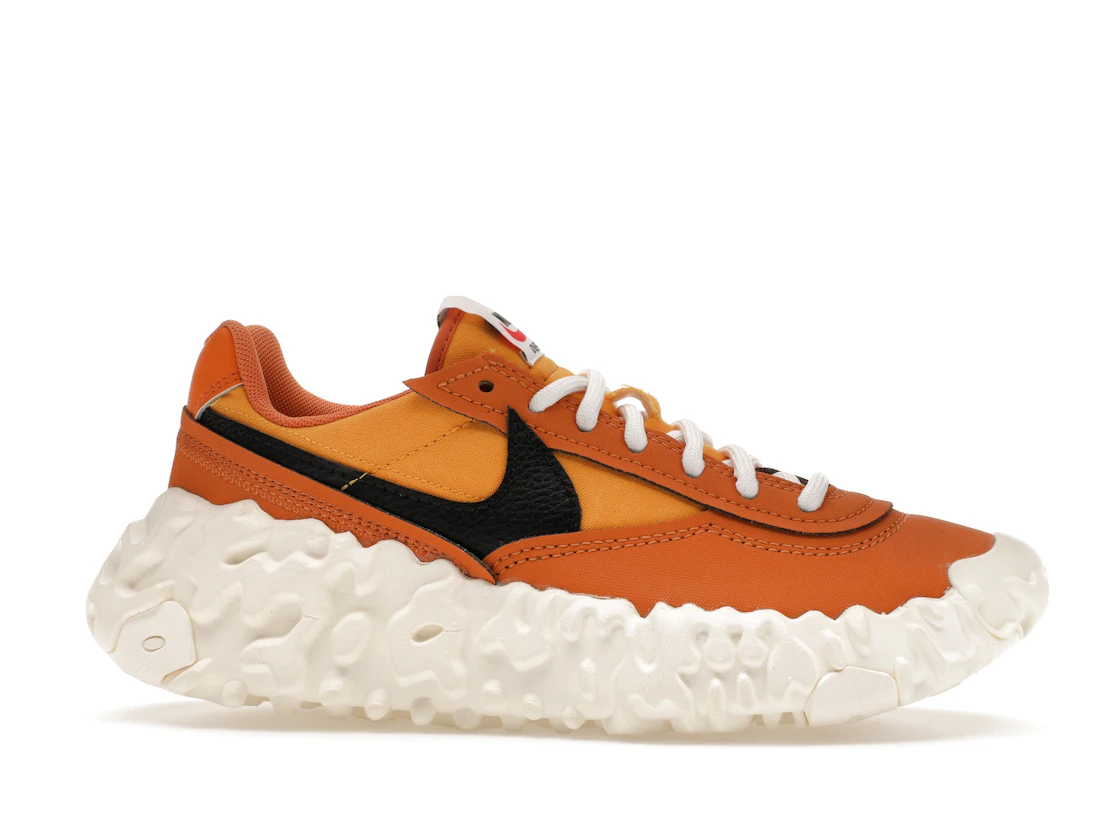 Vue 2 de Nike Overbreak SP Hot Curry