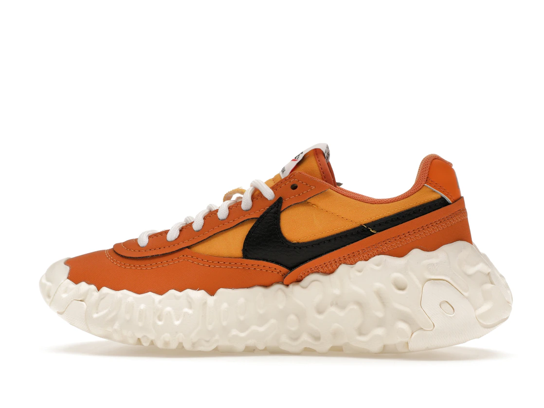 Vue 20 de Nike Overbreak SP Hot Curry