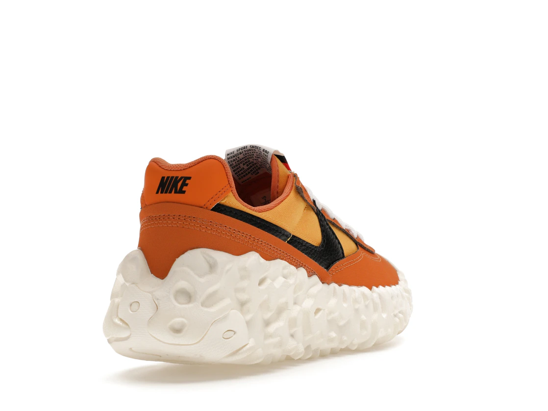 Vue 31 de Nike Overbreak SP Hot Curry