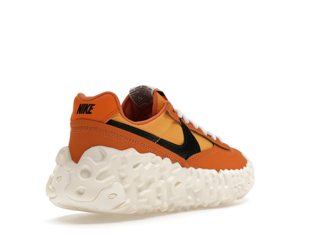 Vue 32 de Nike Overbreak SP Hot Curry