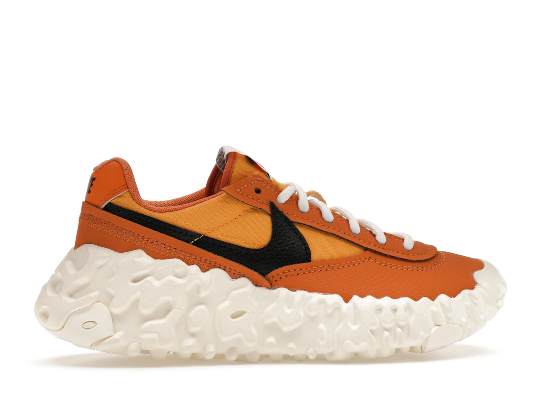 Vue 36 de Nike Overbreak SP Hot Curry