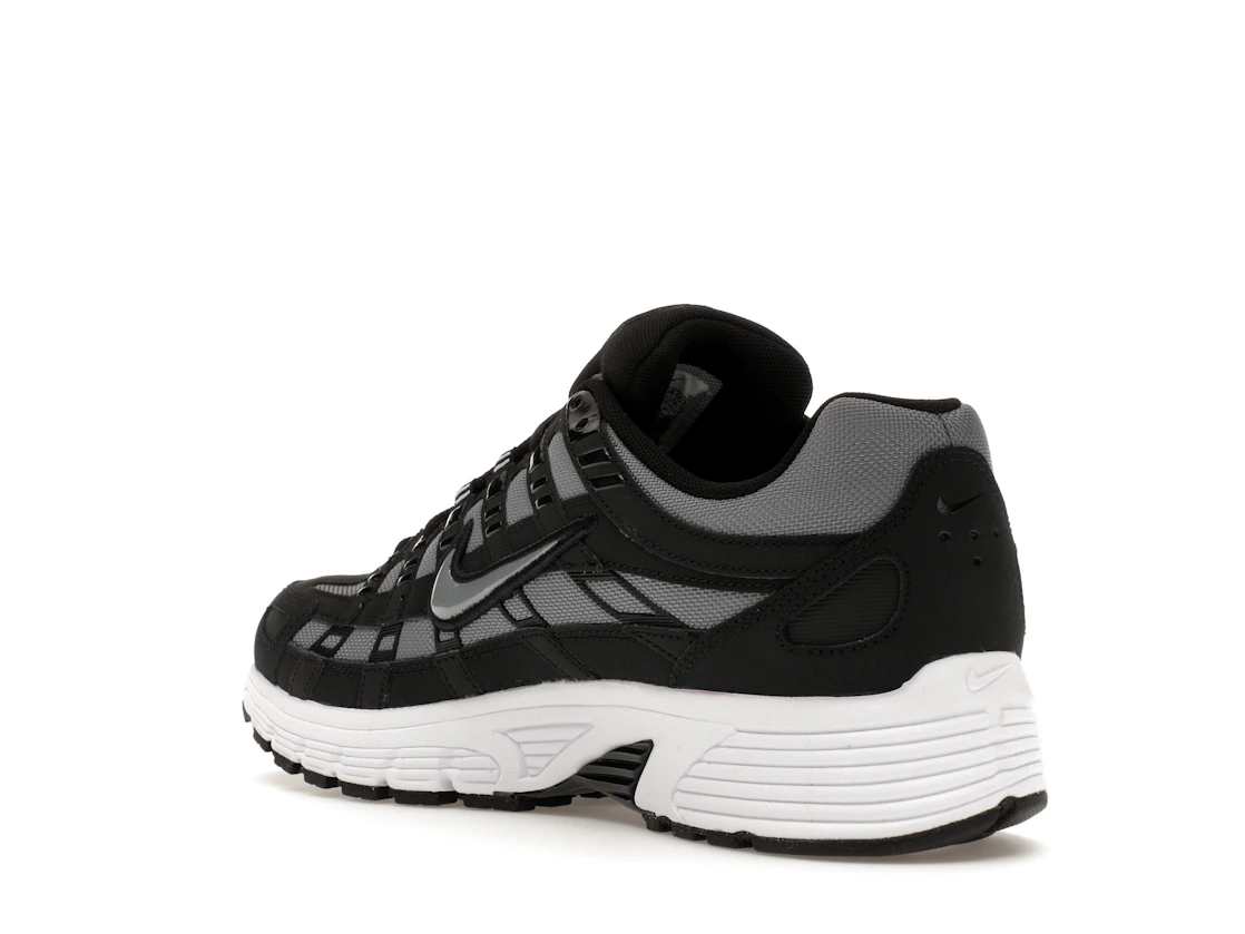 Vue 24 de Nike P-6000 Black Cool Grey