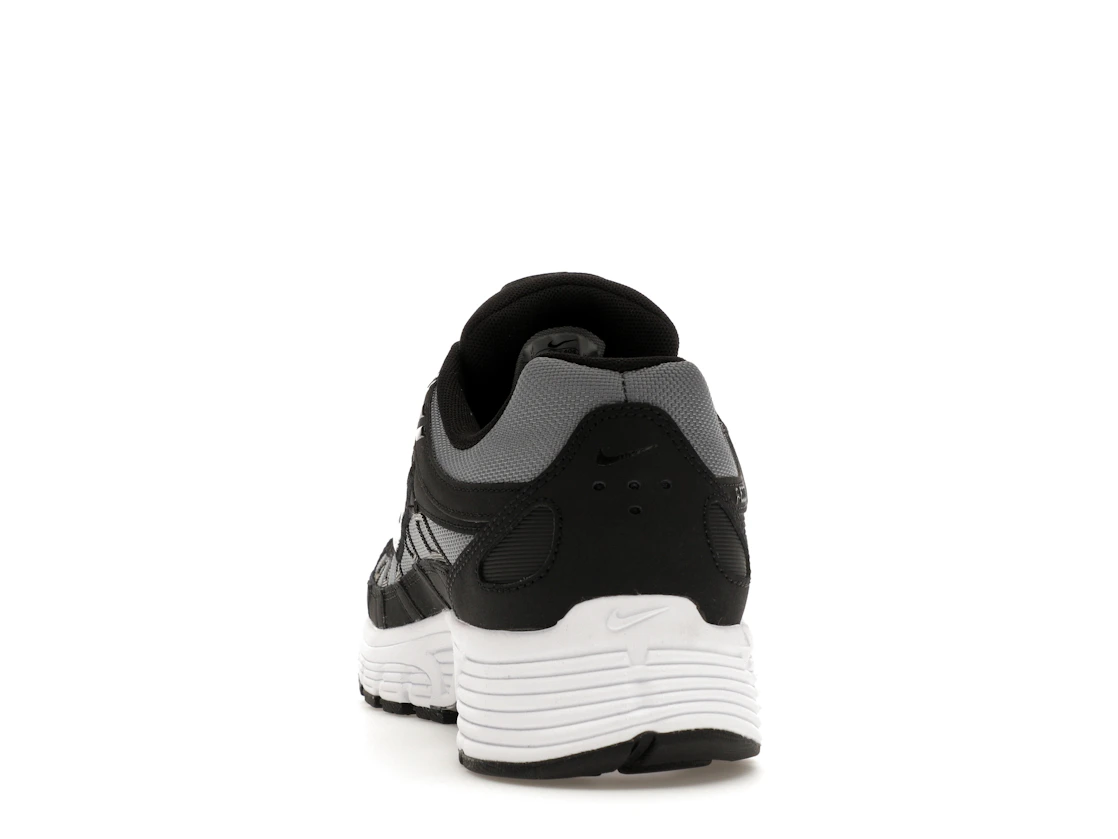 Vue 27 de Nike P-6000 Black Cool Grey