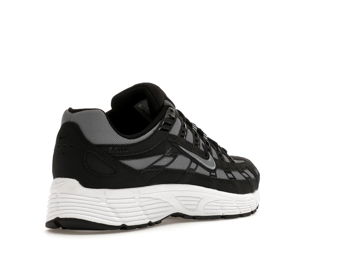 Vue 32 de Nike P-6000 Black Cool Grey