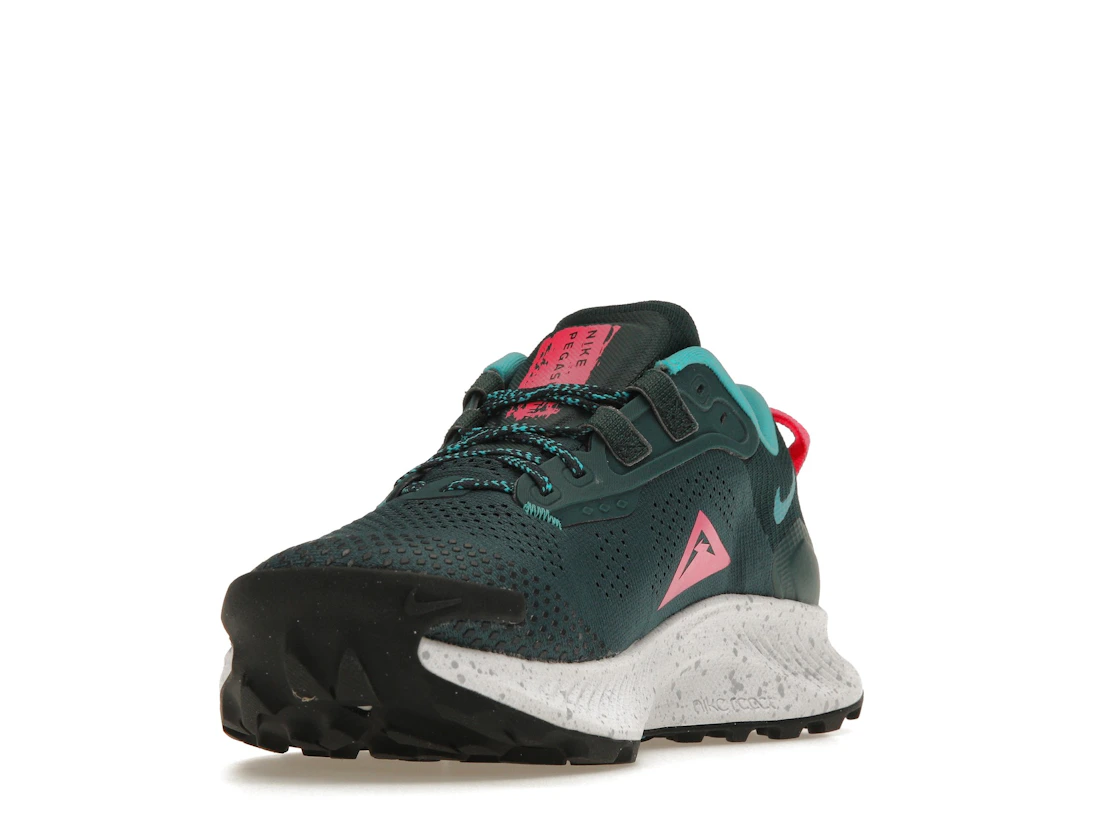Vue 13 de Nike Pegasus Trail 3 Dark Teal Green Pink Glow 