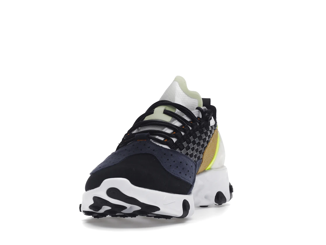Vue 12 de Nike React Sertu Black Volt