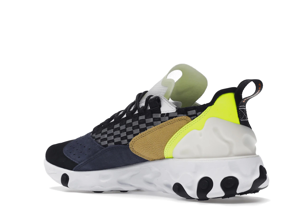 Vue 23 de Nike React Sertu Black Volt