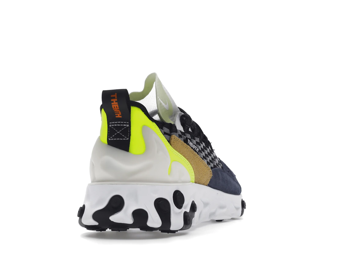 Vue 30 de Nike React Sertu Black Volt