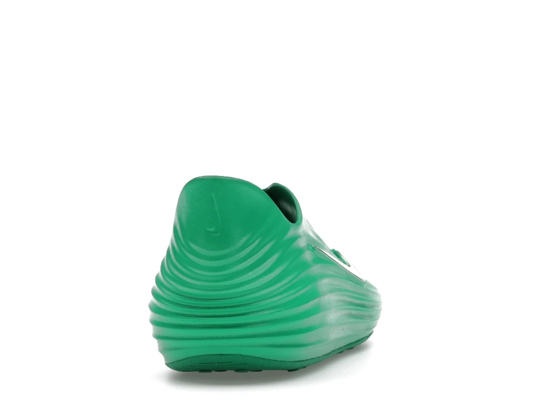 Vue 29 de Nike ReactX Rejuven8 Stadium Green