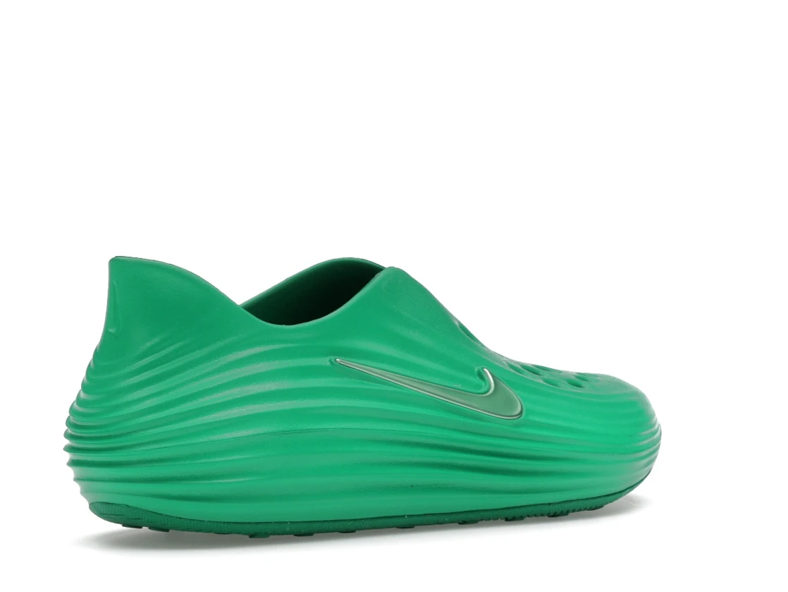 Vue 33 de Nike ReactX Rejuven8 Stadium Green