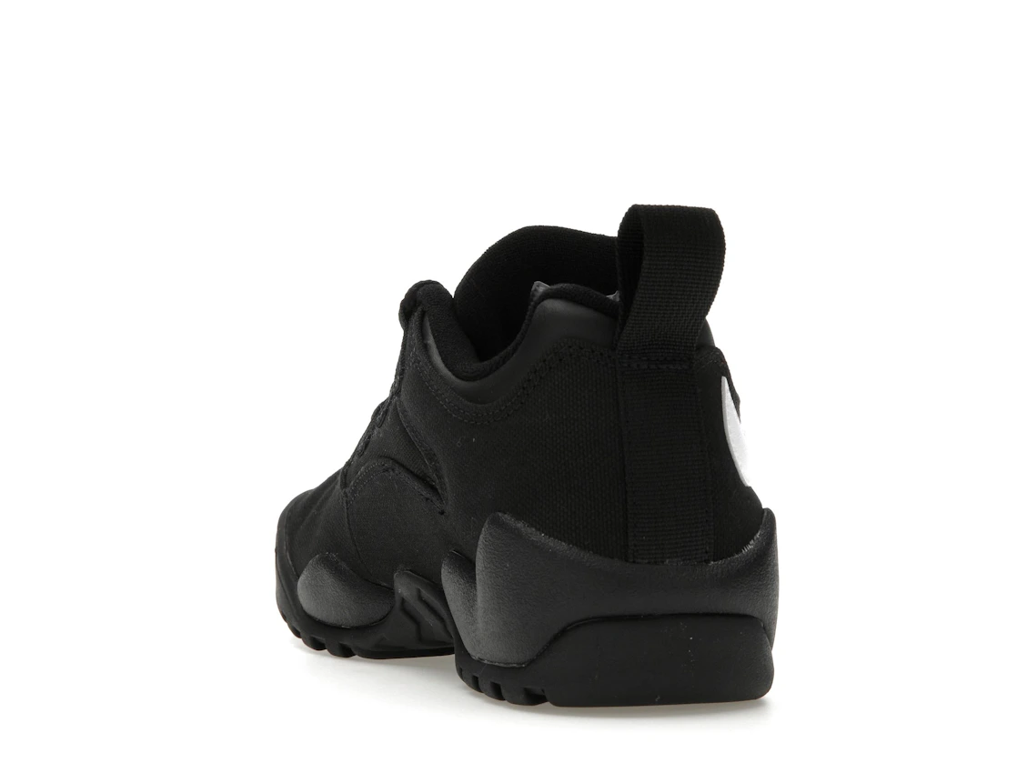 Vue 26 de Nike SB Darwin Low Supreme Black
