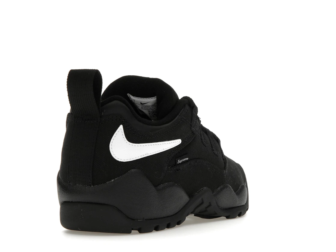 Vue 31 de Nike SB Darwin Low Supreme Black
