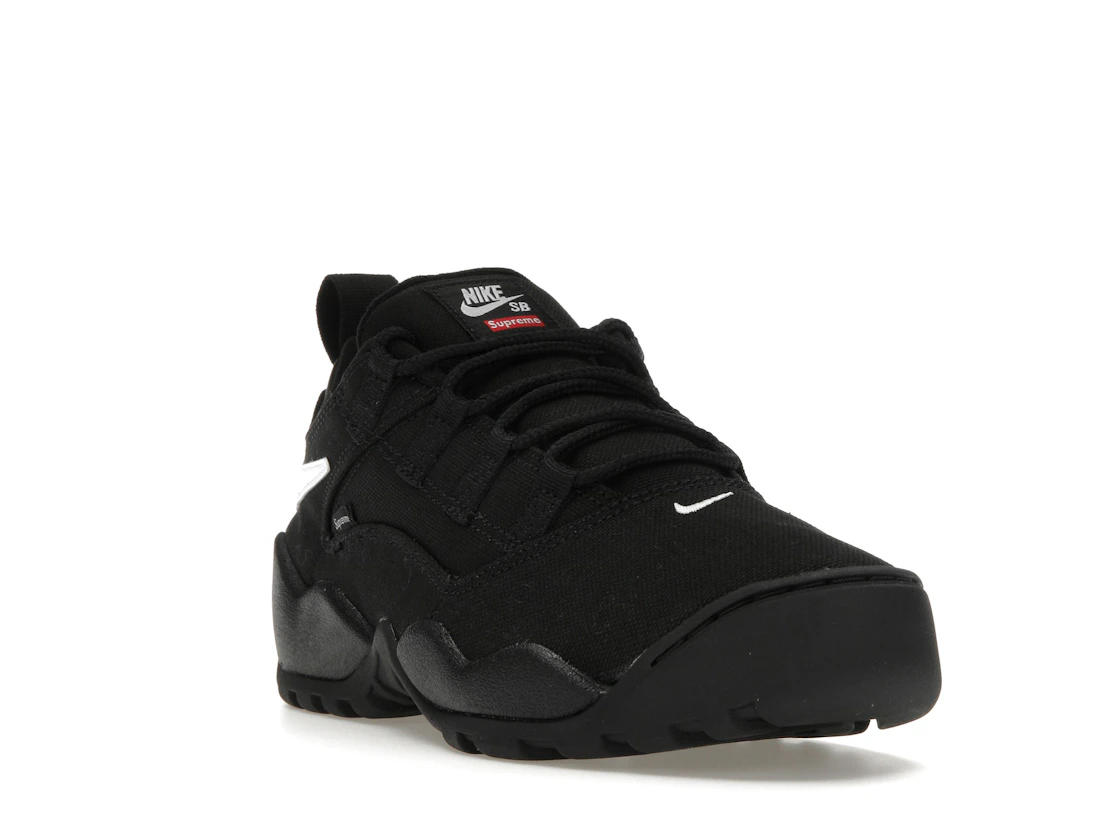 Vue 7 de Nike SB Darwin Low Supreme Black