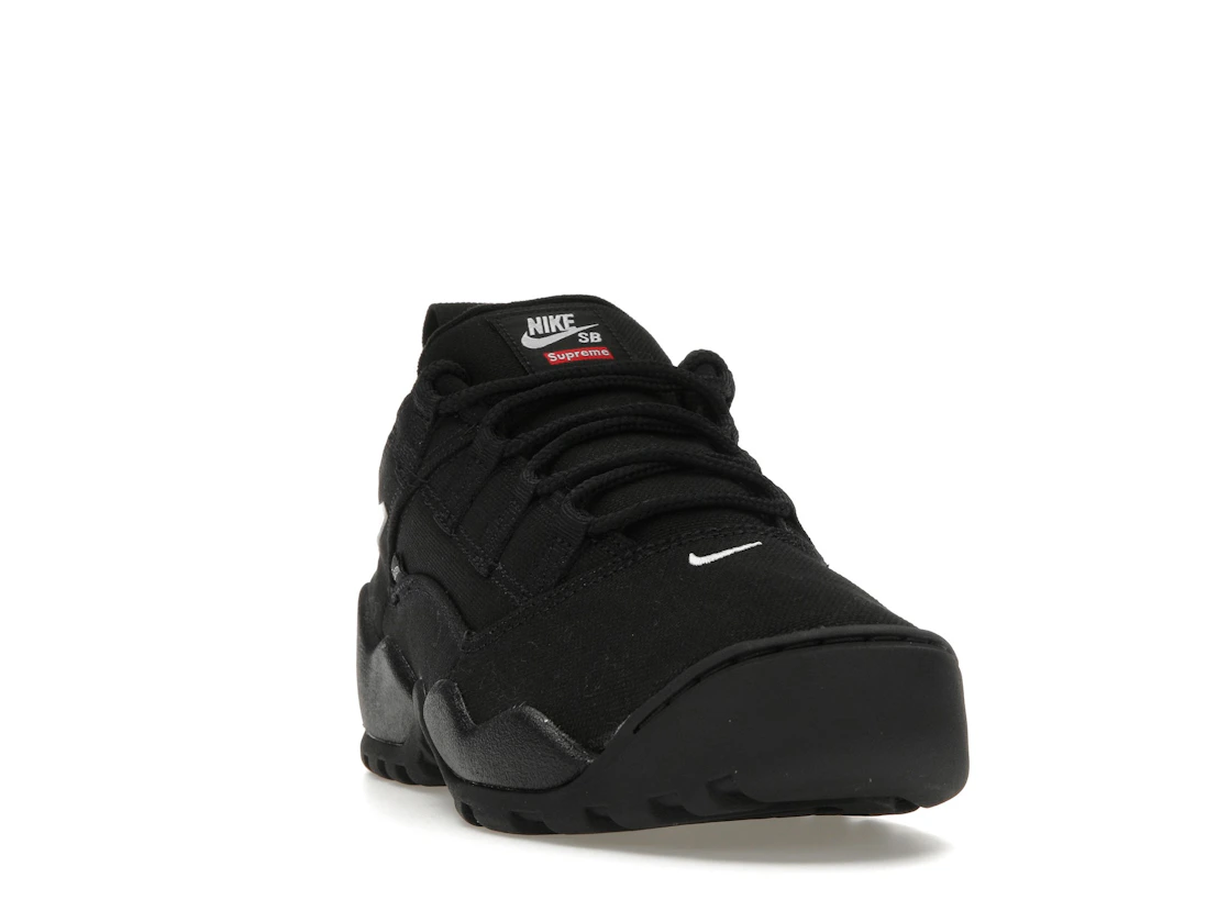 Vue 8 de Nike SB Darwin Low Supreme Black