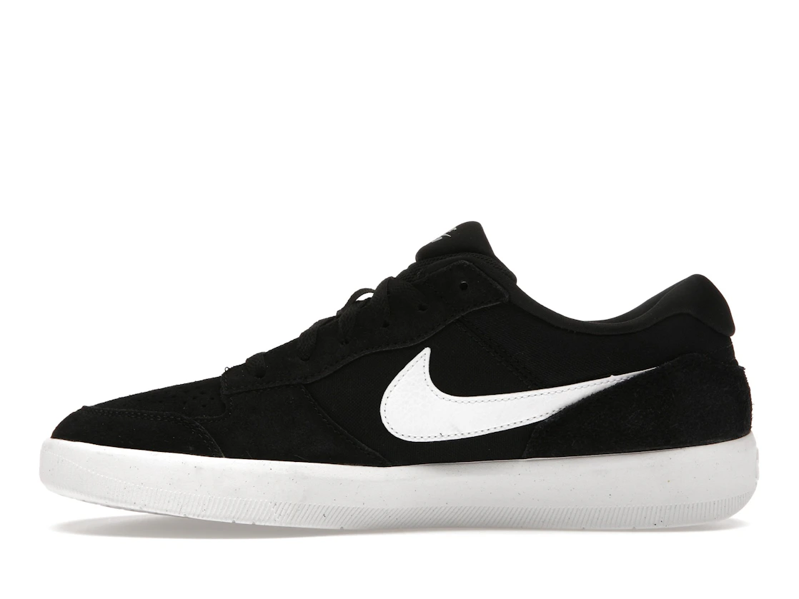 Vue 19 de Nike SB Force 58 Black White