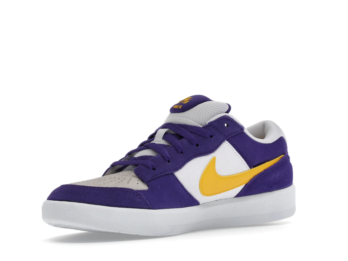 Vue 15 de Nike SB Force 58 Court Purple Amarillo