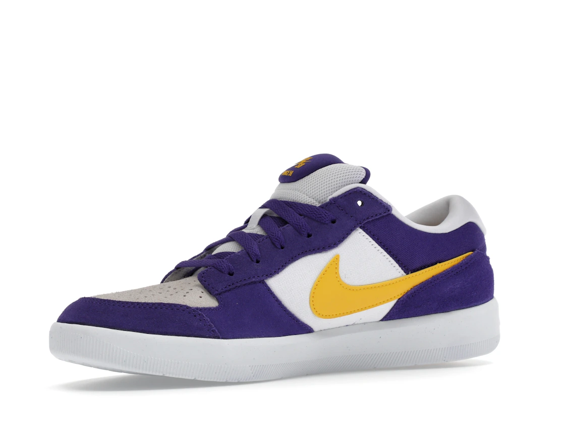Vue 16 de Nike SB Force 58 Court Purple Amarillo