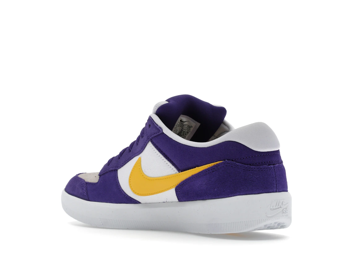 Vue 24 de Nike SB Force 58 Court Purple Amarillo