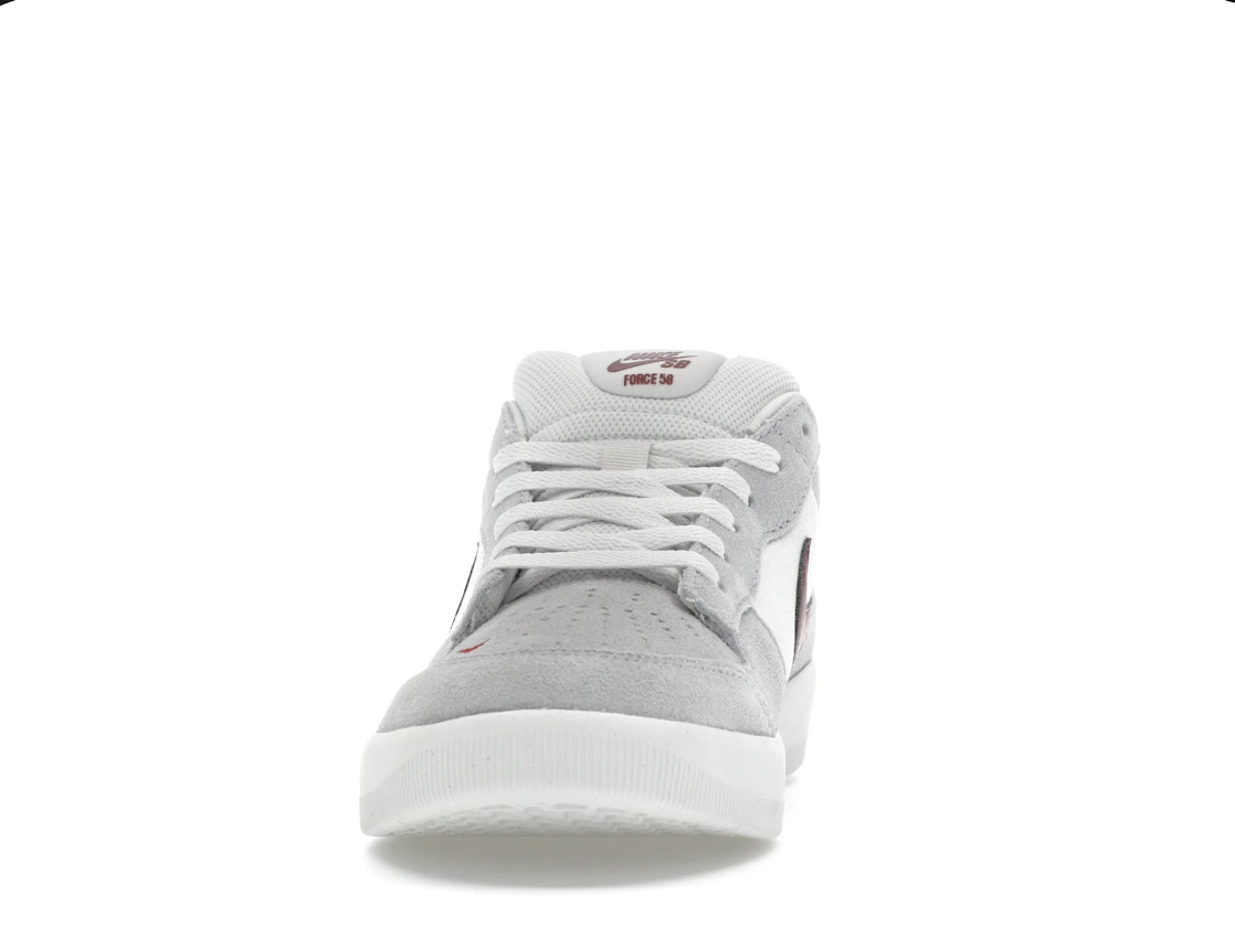Vue 11 de Nike SB Force 58 Platinum Tint Dark Red