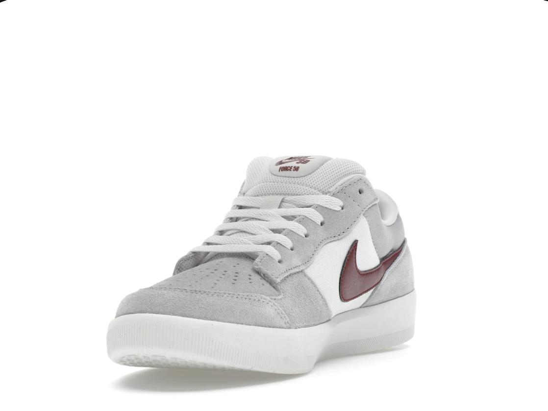Vue 13 de Nike SB Force 58 Platinum Tint Dark Red