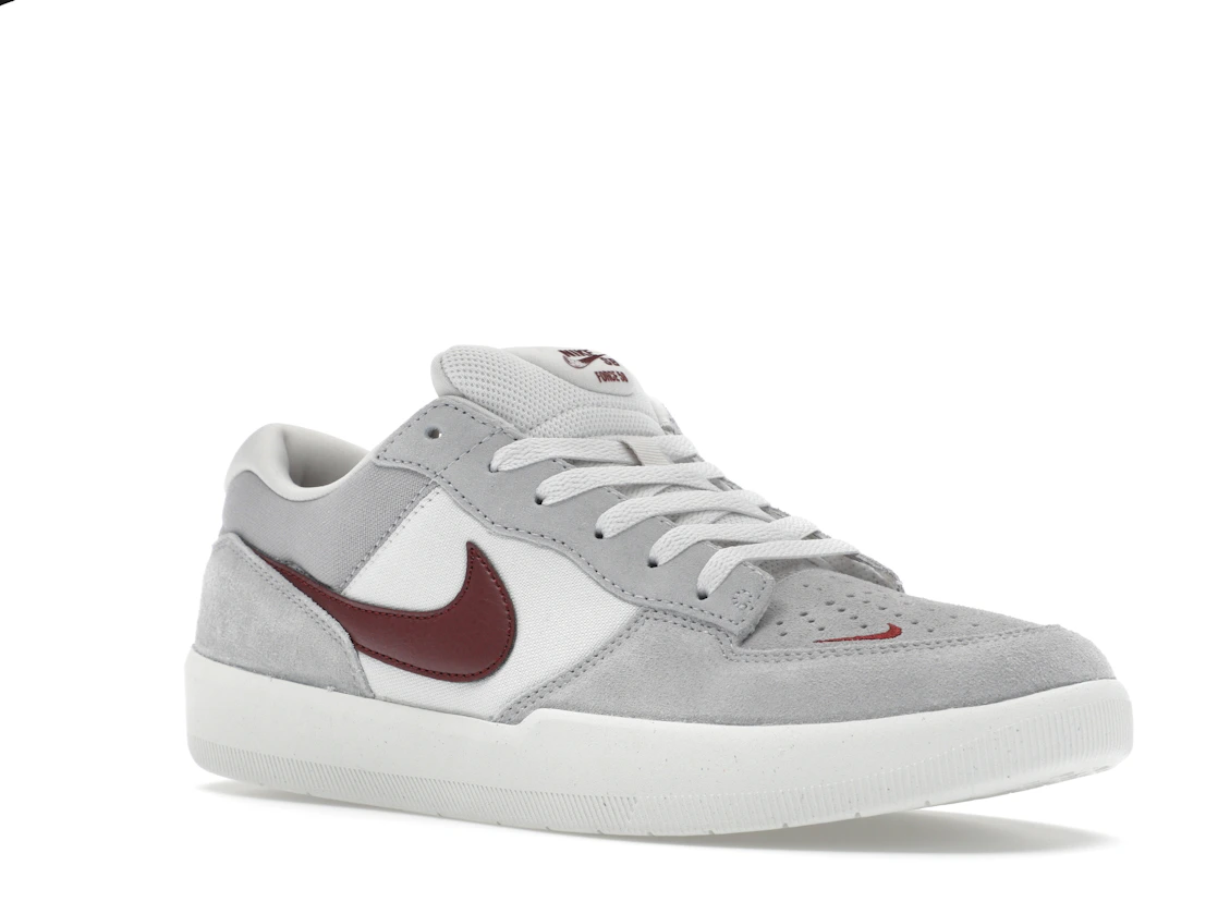 Vue 5 de Nike SB Force 58 Platinum Tint Dark Red
