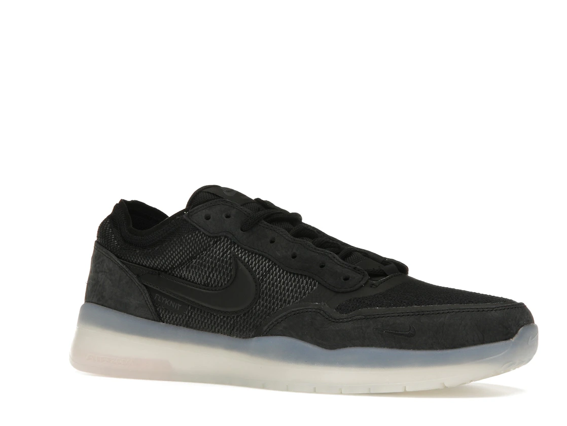 Vue 4 de Nike SB PS8 Black Clear