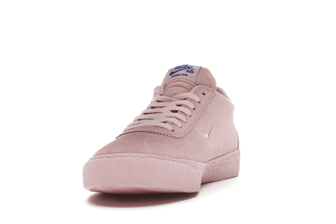 Vue 12 de Nike SB Zoom Bruin NBA Pink