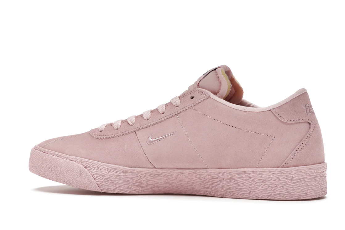 Vue 21 de Nike SB Zoom Bruin NBA Pink