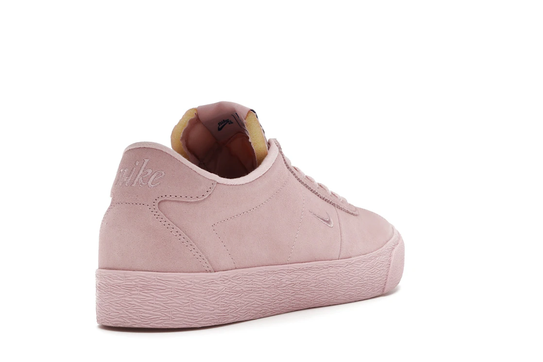 Vue 31 de Nike SB Zoom Bruin NBA Pink