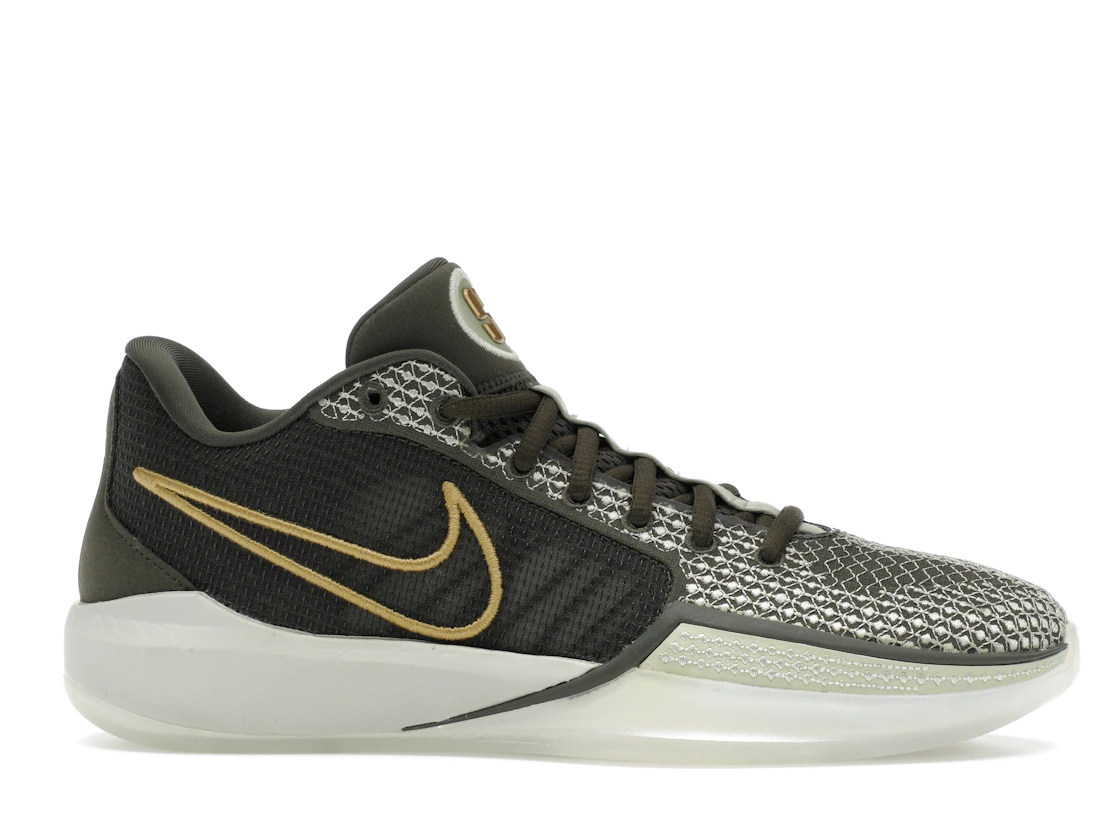 Vue 2 de Nike Sabrina 1 Dedication 