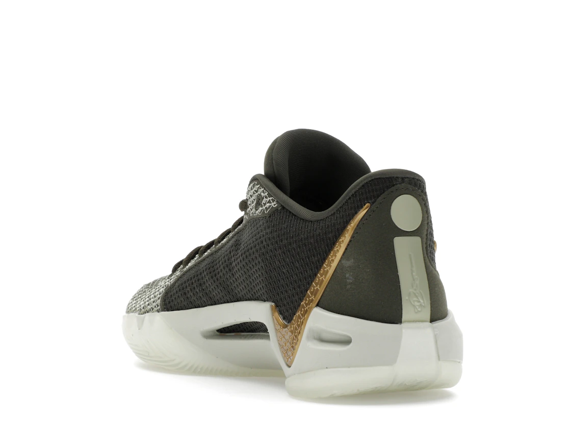 Vue 25 de Nike Sabrina 1 Dedication 