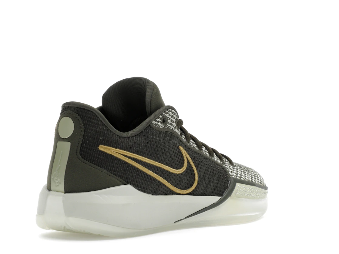 Vue 32 de Nike Sabrina 1 Dedication 